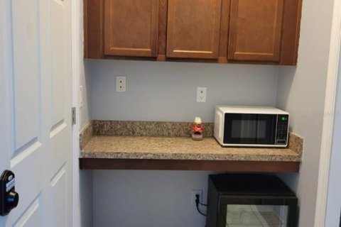 House in Kissimmee, Florida 1 bedroom, 46.45 sq.m. № 1899668 - photo 6