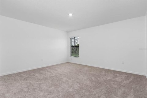 House in Port Charlotte, Florida 3 bedrooms, 135.73 sq.m. № 664449 - photo 9