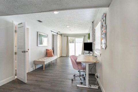 Casa en alquiler en Tampa, Florida, 3 dormitorios, 153.29 m2 № 1904908 - foto 13