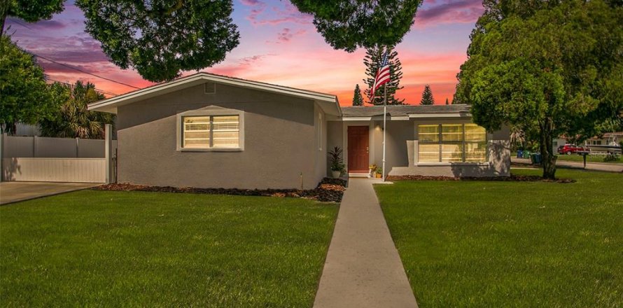 Casa en Tampa, Florida 3 dormitorios, 153.29 m2 № 1904908