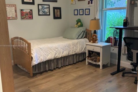 House in Stuart, Florida 3 bedrooms, 174.84 sq.m. № 1954859 - photo 27