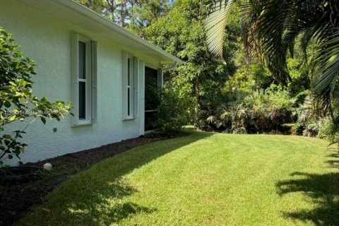 House in Stuart, Florida 3 bedrooms, 174.84 sq.m. № 1954859 - photo 4