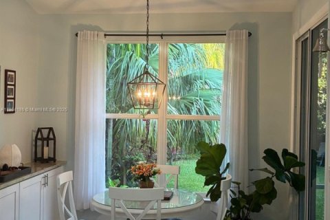 House in Stuart, Florida 3 bedrooms, 174.84 sq.m. № 1954859 - photo 17