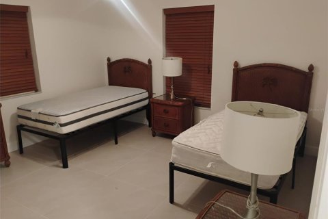 House in Punta Gorda, Florida 3 bedrooms, 148.27 sq.m. № 2217137 - photo 14