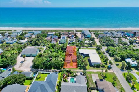 House in Flagler Beach, Florida 3 bedrooms, 199.28 sq.m. № 1847506 - photo 2