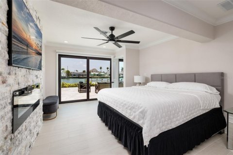 Villa ou maison à vendre à Treasure Island, Floride: 3 chambres, 196.77 m2 № 2419172 - photo 25