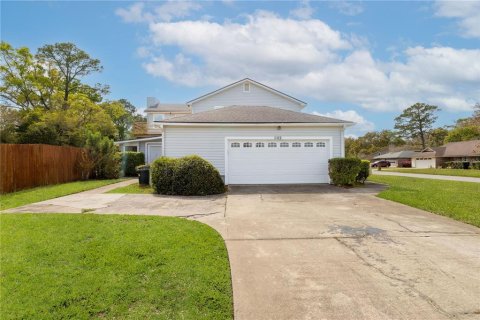 House in Jacksonville, Florida 3 bedrooms, 349.22 sq.m. № 1617938 - photo 9