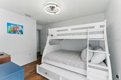 Villa ou maison à vendre à Kissimmee, Floride: 4 chambres, 176.51 m2 № 2289745 - photo 13