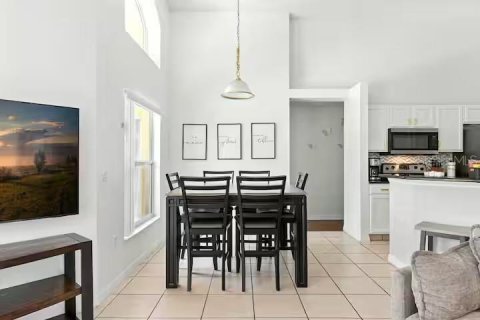 Villa ou maison à vendre à Kissimmee, Floride: 4 chambres, 176.51 m2 № 2289745 - photo 9