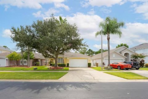 Villa ou maison à vendre à Kissimmee, Floride: 4 chambres, 176.51 m2 № 2289745 - photo 2