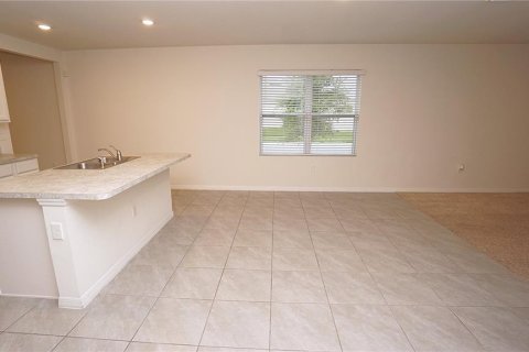 House in Saint Cloud, Florida 3 bedrooms, 150.5 sq.m. № 1826631 - photo 14