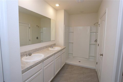 House in Saint Cloud, Florida 3 bedrooms, 150.5 sq.m. № 1826631 - photo 20