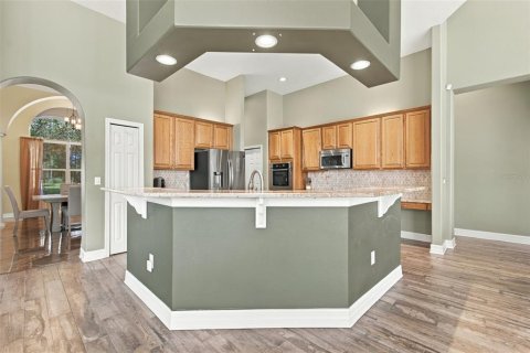 Casa en venta en Tampa, Florida, 4 dormitorios, 342.16 m2 № 2383658 - foto 7