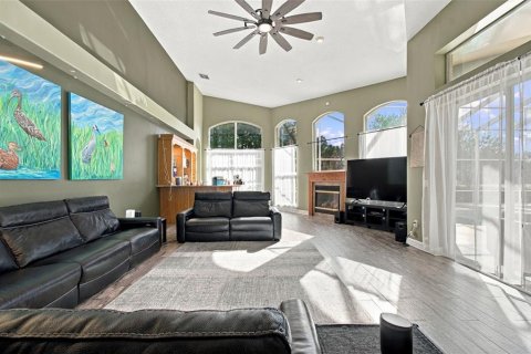 Casa en venta en Tampa, Florida, 4 dormitorios, 342.16 m2 № 2383658 - foto 13