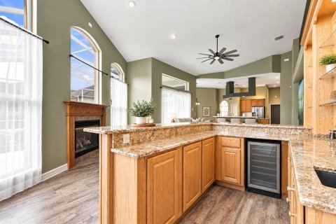 Casa en venta en Tampa, Florida, 4 dormitorios, 342.16 m2 № 2383658 - foto 16