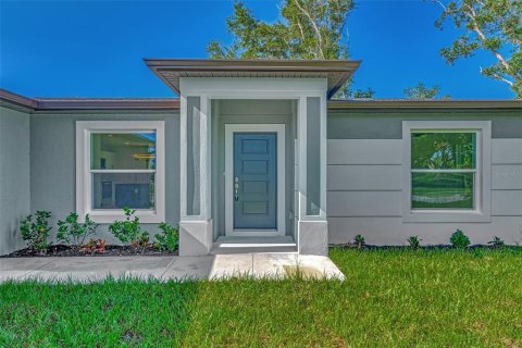 Casa en venta en North Port, Florida, 3 dormitorios, 137.68 m2 № 1555366 - foto 2
