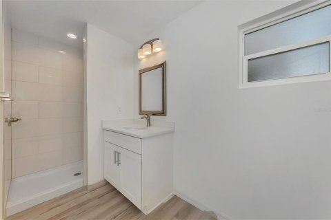 Casa en venta en North Port, Florida, 3 dormitorios, 137.68 m2 № 1555366 - foto 22