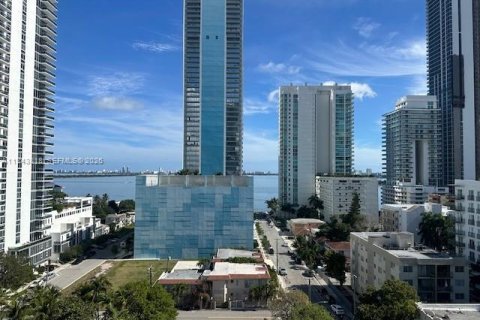 Снять в аренду кондоминиум в Майами, Флорида 1 спальня, 52.03м2, № 2000605 - фото 19