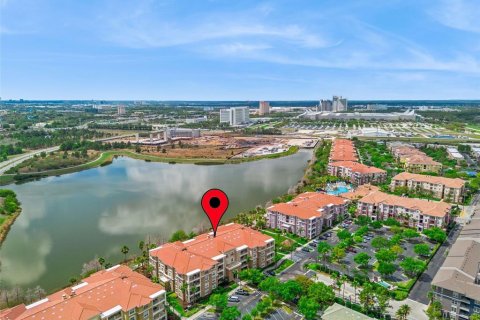 Condo in Orlando, Florida, 2 bedrooms  № 2233156