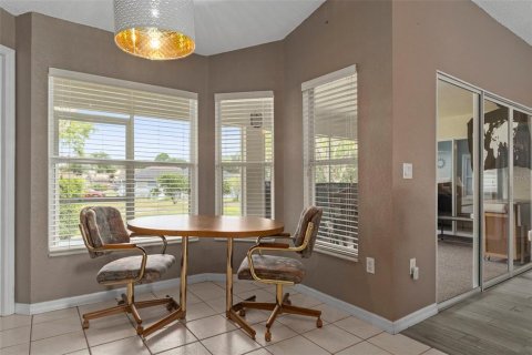 House in Spring Hill, Florida 4 bedrooms, 190.26 sq.m. № 2095253 - photo 15
