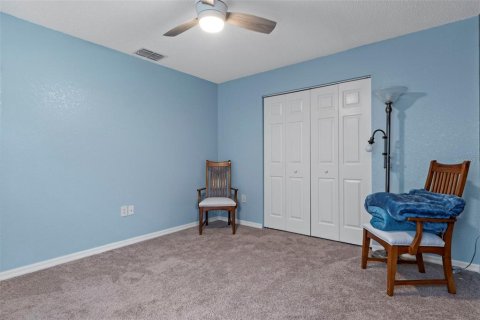 House in Spring Hill, Florida 4 bedrooms, 190.26 sq.m. № 2095253 - photo 25