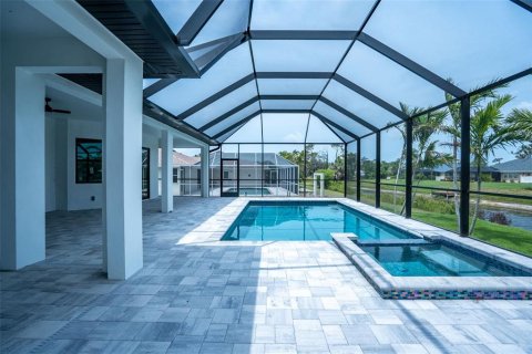 House in Rotonda, Florida 3 bedrooms, 208.57 sq.m. № 1687116 - photo 28