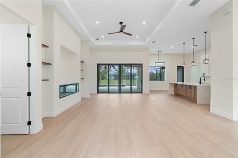 House in Rotonda, Florida 3 bedrooms, 208.57 sq.m. № 1687116 - photo 6