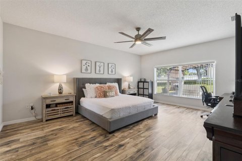 Villa ou maison à vendre à Haines City, Floride: 3 chambres, 221.48 m2 № 2103669 - photo 18