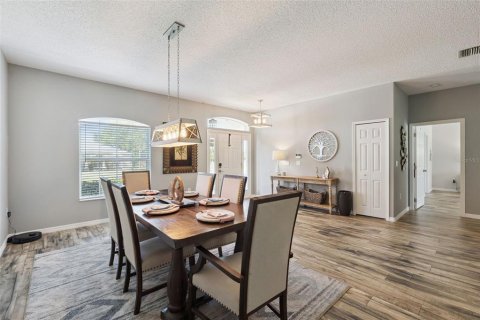 Villa ou maison à vendre à Haines City, Floride: 3 chambres, 221.48 m2 № 2103669 - photo 13