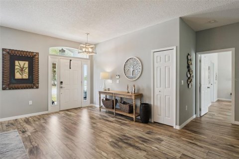 Villa ou maison à vendre à Haines City, Floride: 3 chambres, 221.48 m2 № 2103669 - photo 2