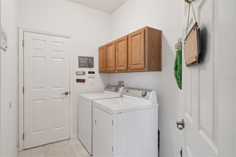 Villa ou maison à vendre à Haines City, Floride: 3 chambres, 221.48 m2 № 2103669 - photo 26