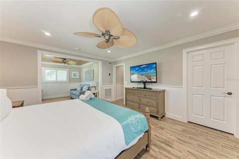 Villa ou maison à vendre à Anna Maria, Floride: 5 chambres, 263.66 m2 № 1791892 - photo 18