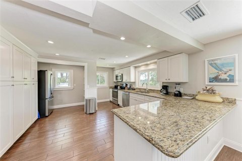 Villa ou maison à vendre à Anna Maria, Floride: 5 chambres, 263.66 m2 № 1791892 - photo 26