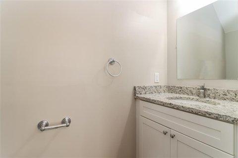 Снять в аренду квартиру в Сент-Питерсберг, Флорида 4 комнаты, 87.14м2, № 1910421 - фото 14