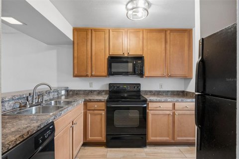 Copropriété à louer à Orlando, Floride: 2 chambres, 82.68 m2 № 2425409 - photo 4
