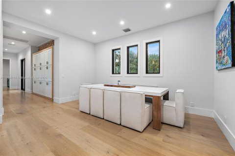 Casa en venta en Palm Beach Gardens, Florida, 5 dormitorios, 559.92 m2 № 1921787 - foto 13