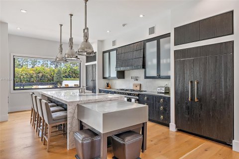 Casa en venta en Palm Beach Gardens, Florida, 5 dormitorios, 559.92 m2 № 1921787 - foto 5
