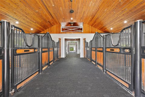 Casa en venta en Palm Beach Gardens, Florida, 5 dormitorios, 559.92 m2 № 1921787 - foto 3