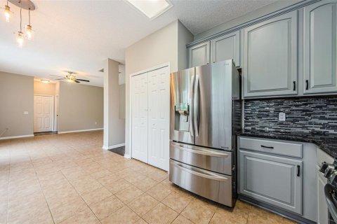 Casa en venta en Trinity, Florida, 4 dormitorios, 229.65 m2 № 1721049 - foto 11