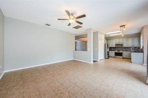 Casa en venta en Trinity, Florida, 4 dormitorios, 229.65 m2 № 1721049 - foto 16