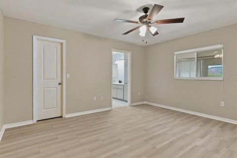 Villa ou maison à vendre à Summerfield, Floride: 3 chambres, 164.07 m2 № 2419357 - photo 27
