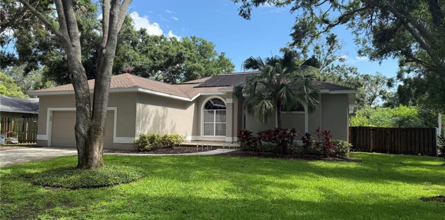Casa en Clearwater, Florida 4 dormitorios, 223.34 m2 № 1797396