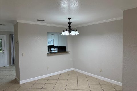 Touwnhouse à louer à Casselberry, Floride: 3 chambres, 123.47 m2 № 2404658 - photo 11