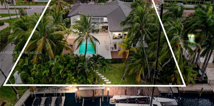 House in Hallandale Beach, Florida 5 bedrooms, 552.68 sq.m. № 1989937