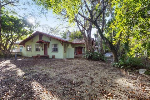 House in Miami, Florida 3 bedrooms, 176.61 sq.m. № 2126024 - photo 4