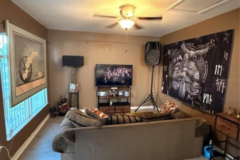 Touwnhouse à louer à Davenport, Floride: 1 chambre, 37.72 m2 № 2415478 - photo 3