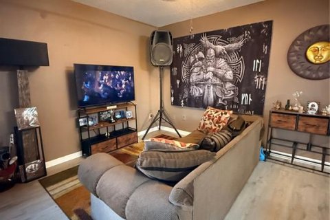 Touwnhouse à louer à Davenport, Floride: 1 chambre, 37.72 m2 № 2415478 - photo 2