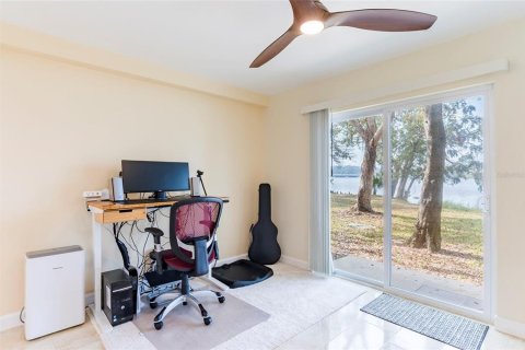 Condo in Tampa, Florida, 1 bedroom  № 1535605 - photo 12
