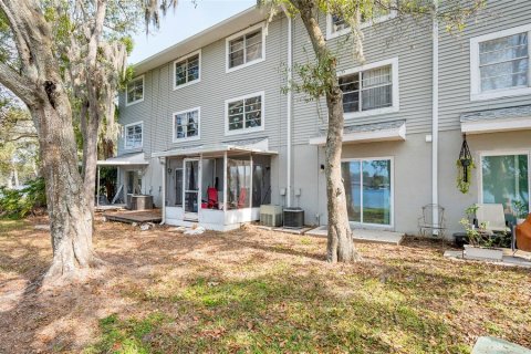 Condo in Tampa, Florida, 1 bedroom  № 1535605 - photo 18