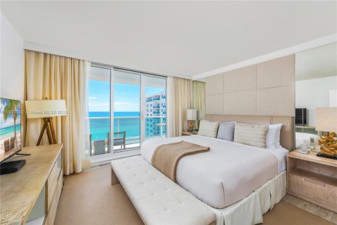 Condo in Miami Beach, Florida, 3 bedrooms  № 2022988 - photo 5